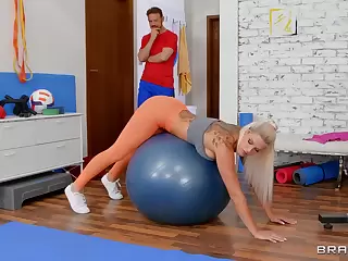 Bitch rides the fuck out of this dick via the warming up session